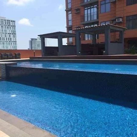 12 -A Portovita North Tower Quezon City Esterno foto
